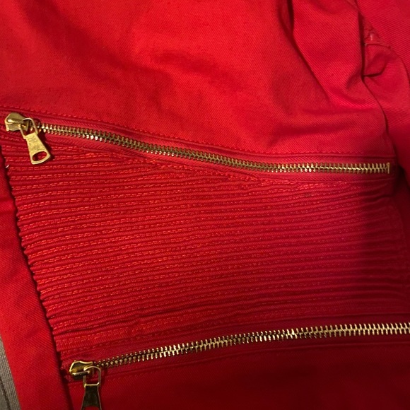 Men’s red denim shorts - Picture 4 of 5